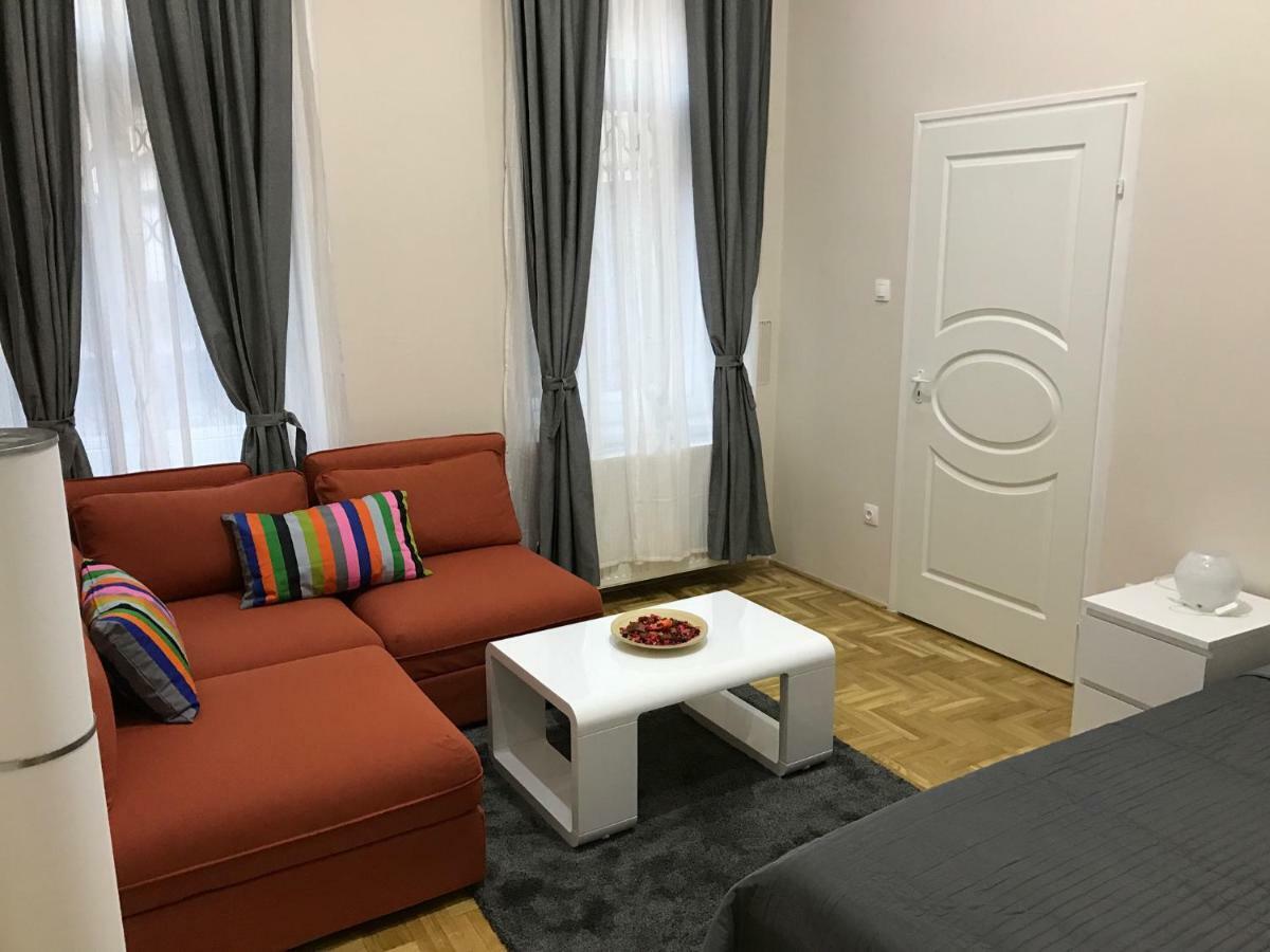 Lovely Studio Near To Danube Riverside Boedapest Buitenkant foto